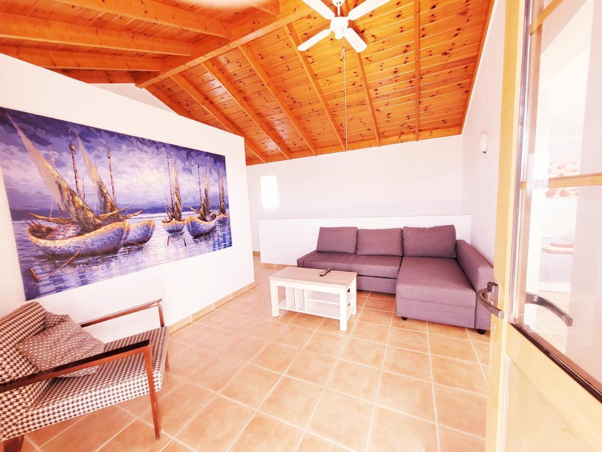 Villatommy Heated Pool, Hottub, Fast Wifi Лахарес Екстериор снимка